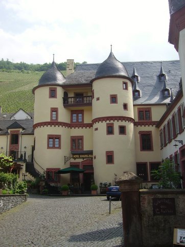 Zell-Schloss.jpg - Zell - Schloss